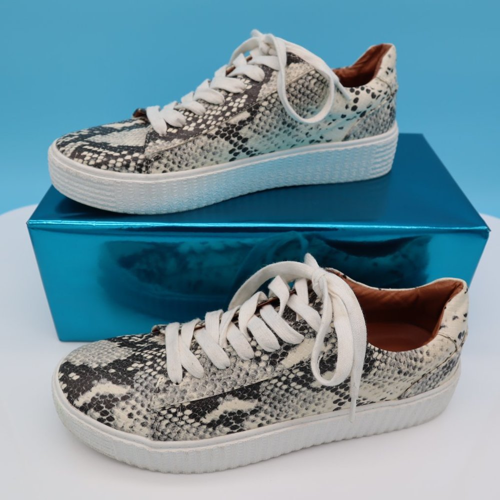 STEVE MADDEN Women's Oleta Embossed Snake-Print Sneakers, Size 9.5, Gray/White‎